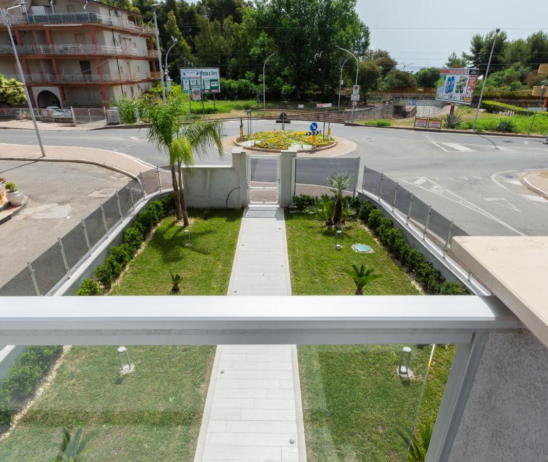 Luxury House Hotel Villapiana Bagian luar foto