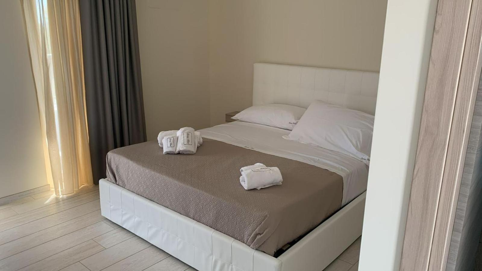 Luxury House Hotel Villapiana Bagian luar foto
